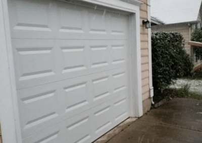 traditional raised single car panel garage